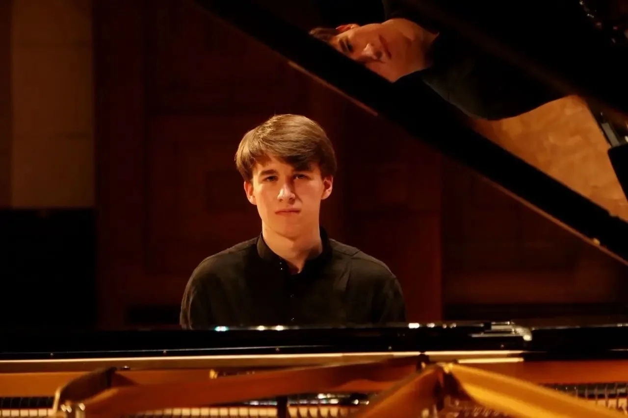 Егор Кадников. Pianissimo