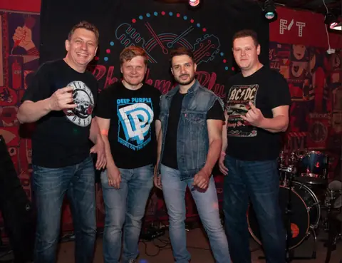 Ксения Коламбацкая & Rock Bar Band. Хиты классик рока