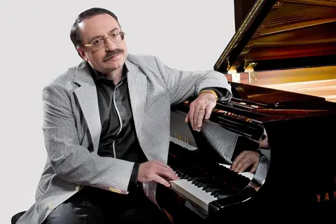 Даниил Крамер трио