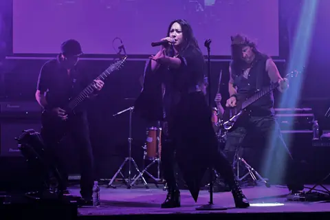 Nightwish при свечах