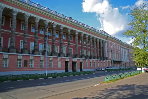 Романовы. Рок и мистика царской династии