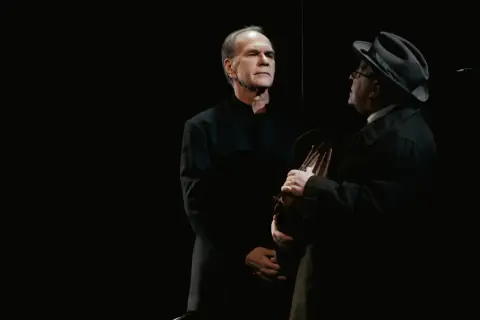 Фальшивая нота