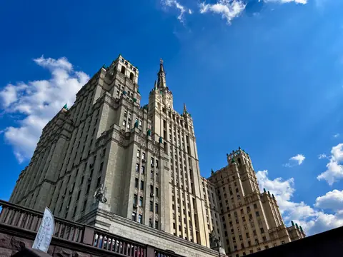 Сталинские высотки: символ советской эпохи