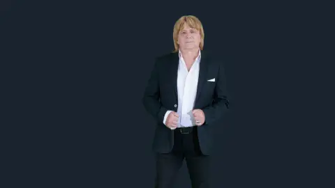 Владислав Агафонов